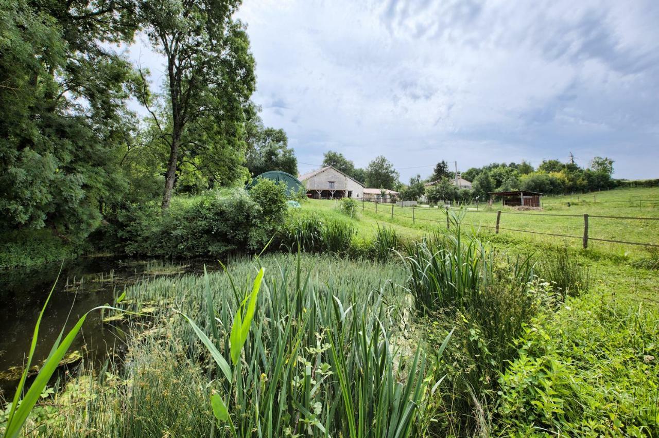 Bed and Breakfast La Grange D'Oustaud Vérac Exteriér fotografie