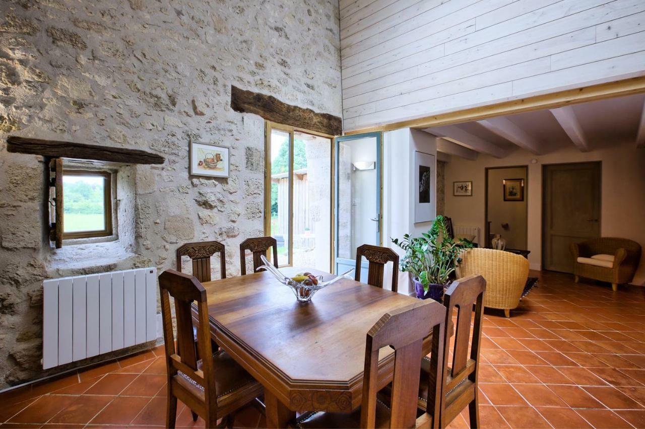 Bed and Breakfast La Grange D'Oustaud Vérac Exteriér fotografie